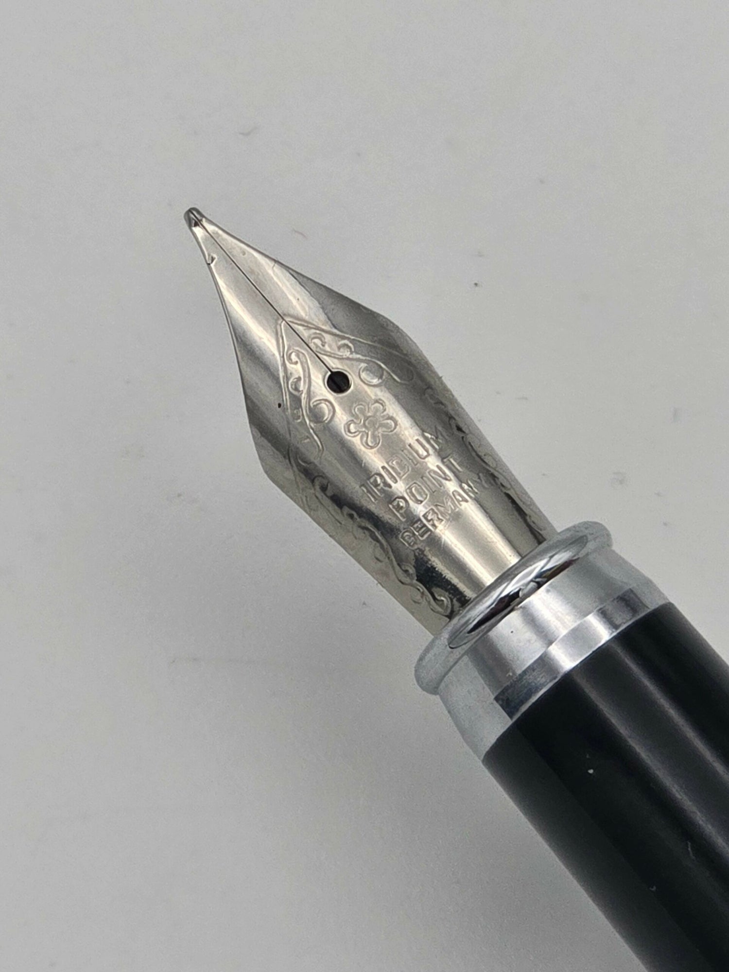 ACME Christel & Christer Holmgren Figures - Fine Steel Nib - Pre-Owned