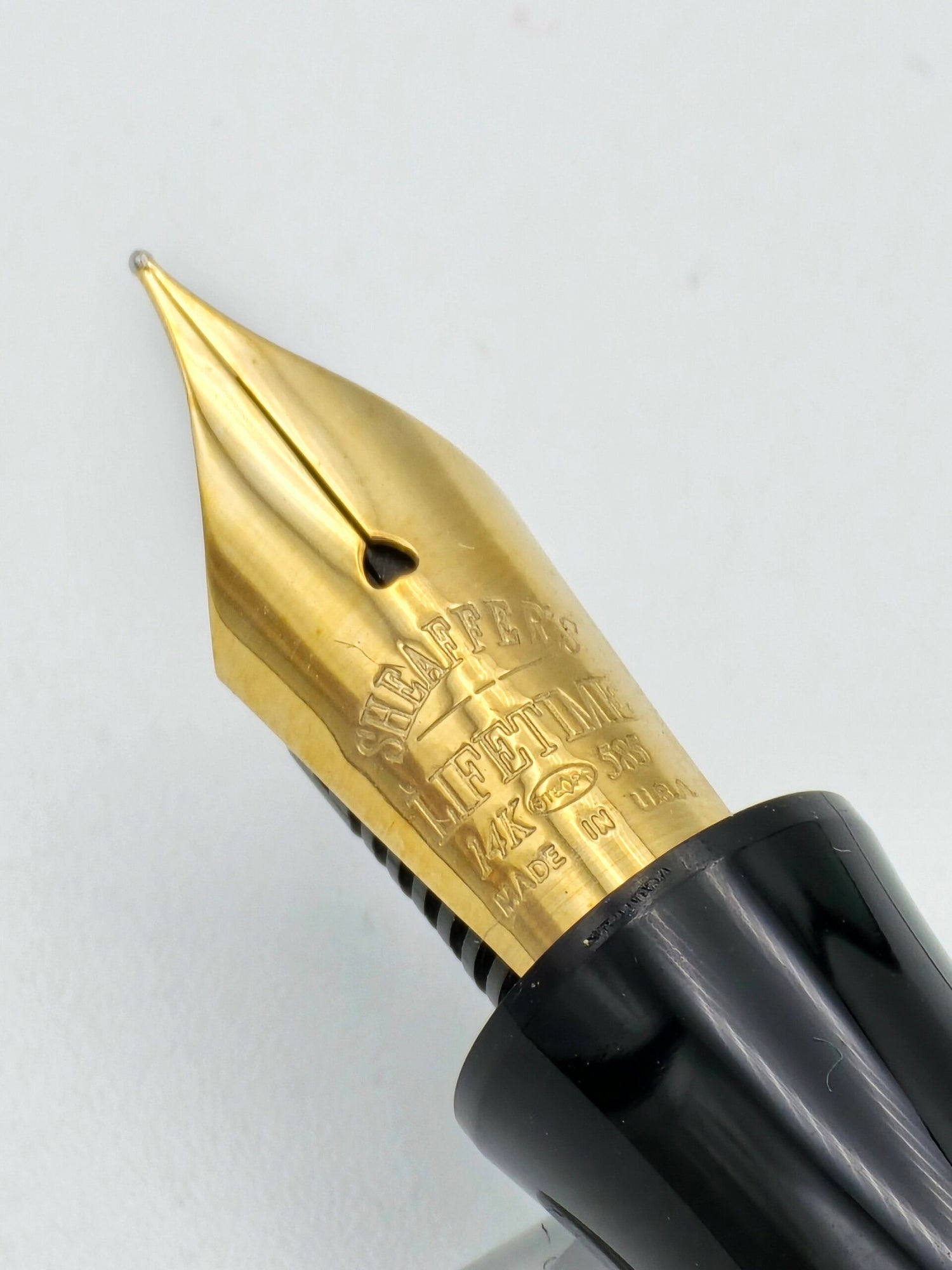 Sheaffer Levenger Connaisseur Green - 14k Fine Nib - Pre-Owned