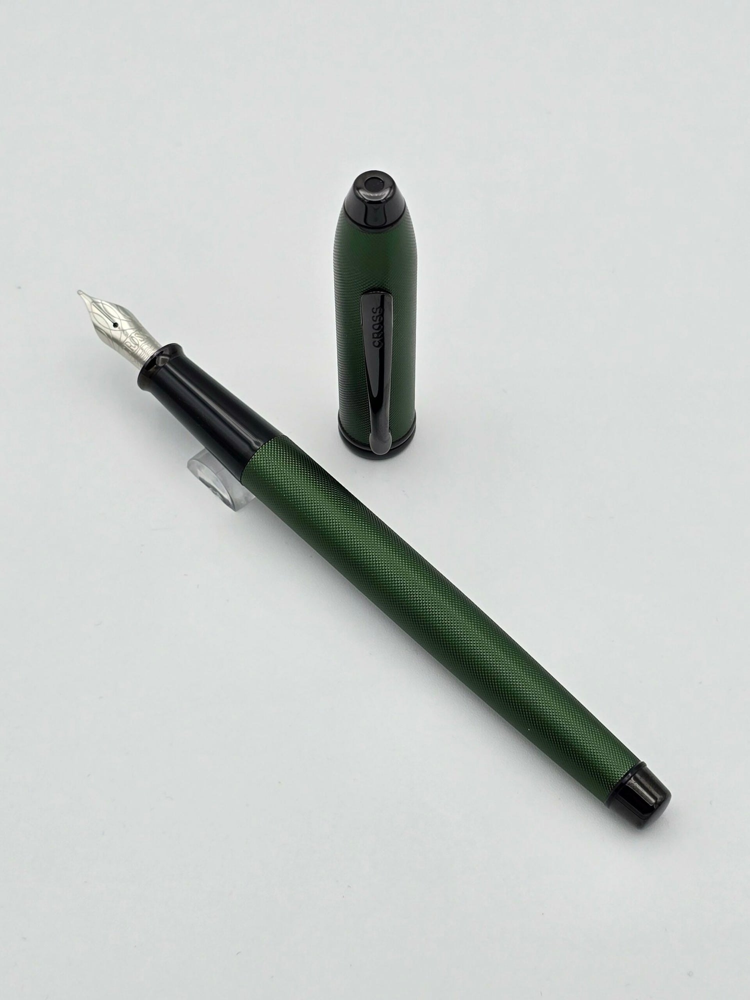 Cross Townsend Micro Knurl Green - Medium Steel Nib - Pre-Owned