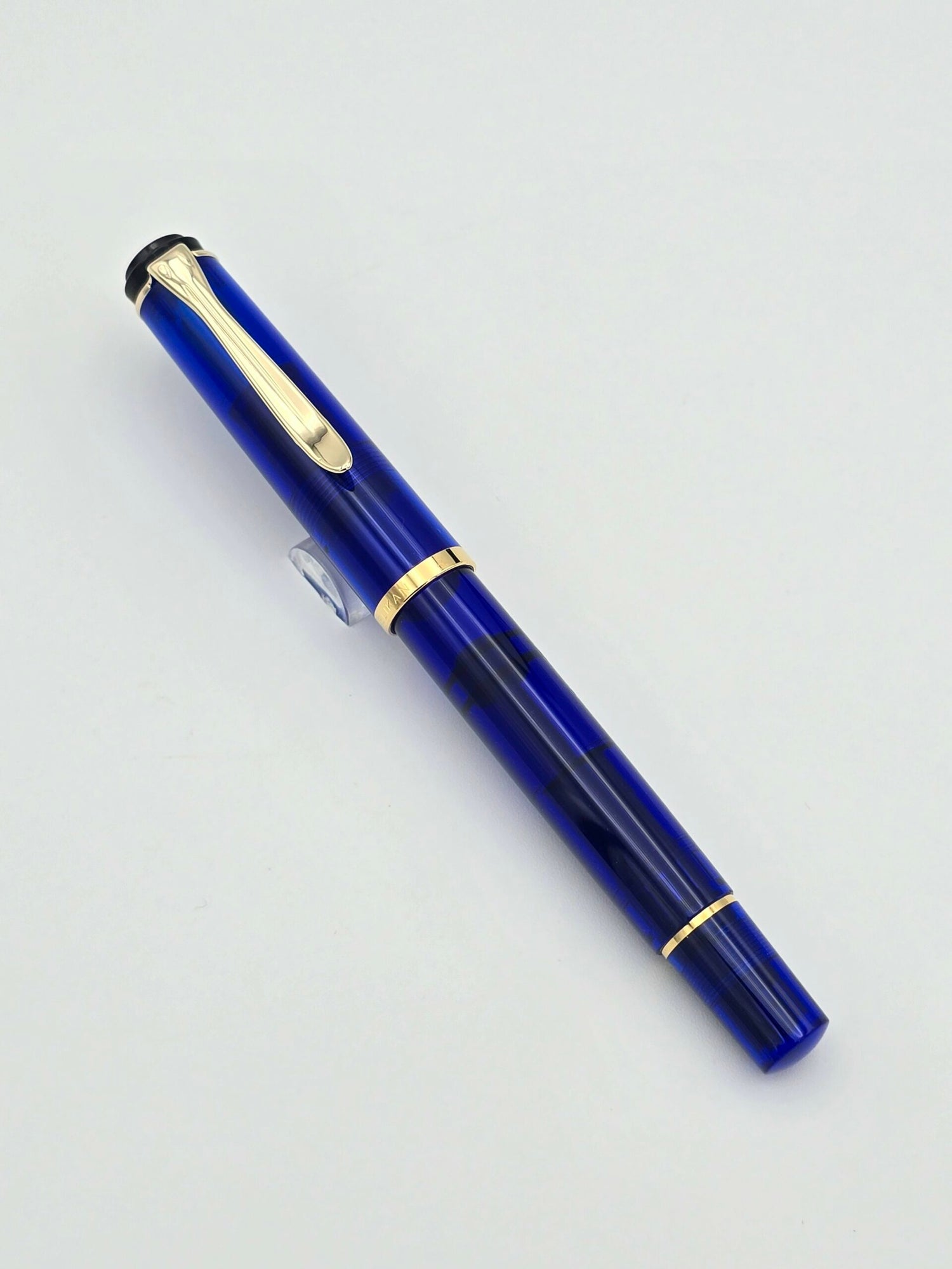 Pelikan M200 Blue Demo Circa 2002 - Medium Steel Nib - Pre-Owned
