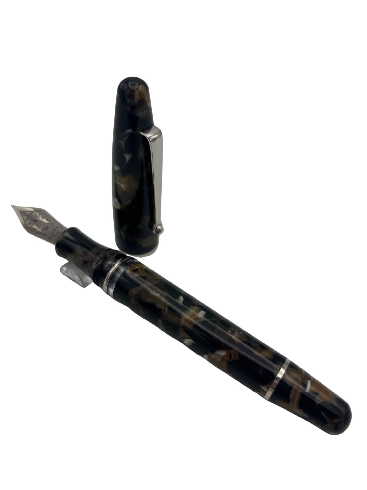 Maiora Ultra Ogiva Ti22 Gea Brown - Medium Titanium Nib - Pre-Owned