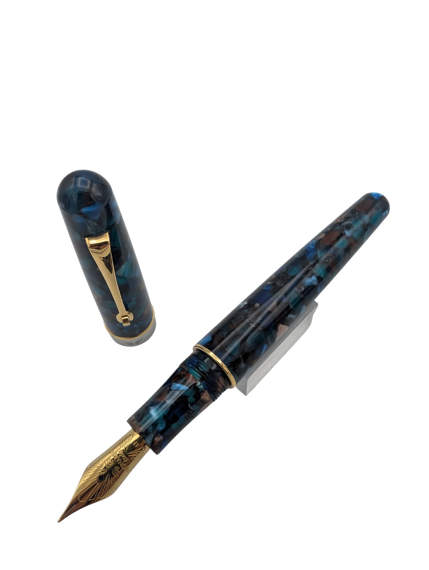 Leonardo Vituosa Murano - Extra Fine Nib - Pre-Owned