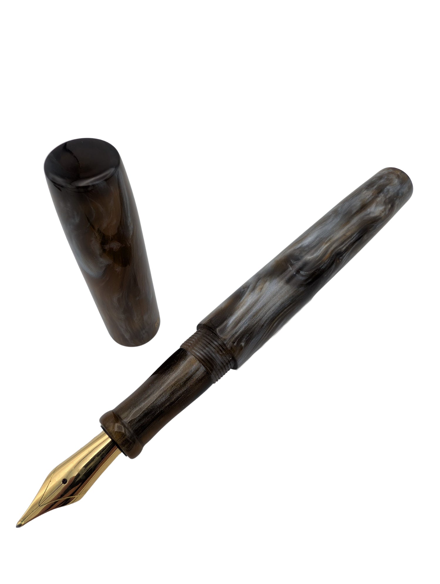 Relic Pen Fountain Pen - Double Broad Tanto Nib - Pre-Owned