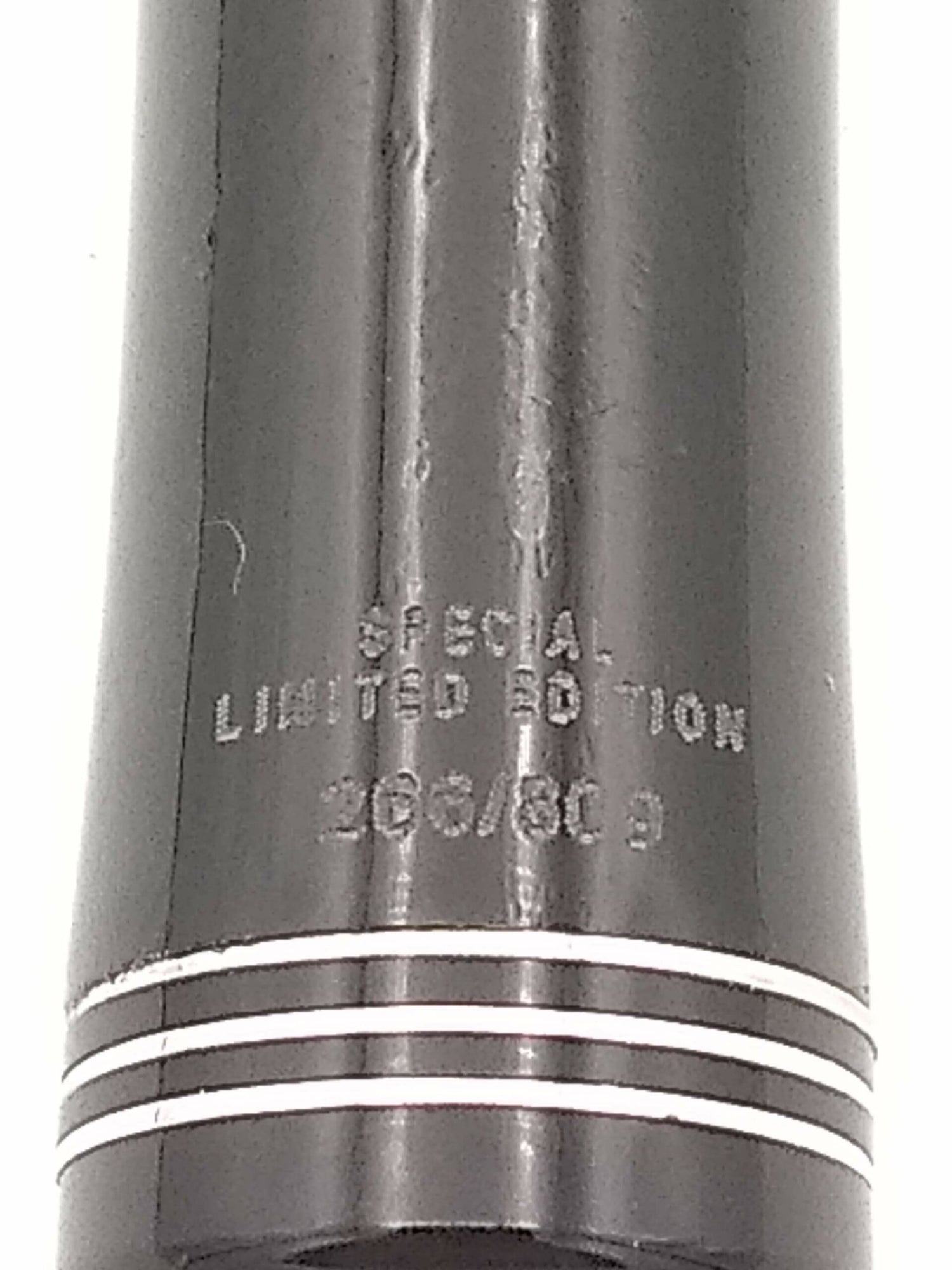Delta Evolution Black - 18k Fine Nib - Pre-Owned