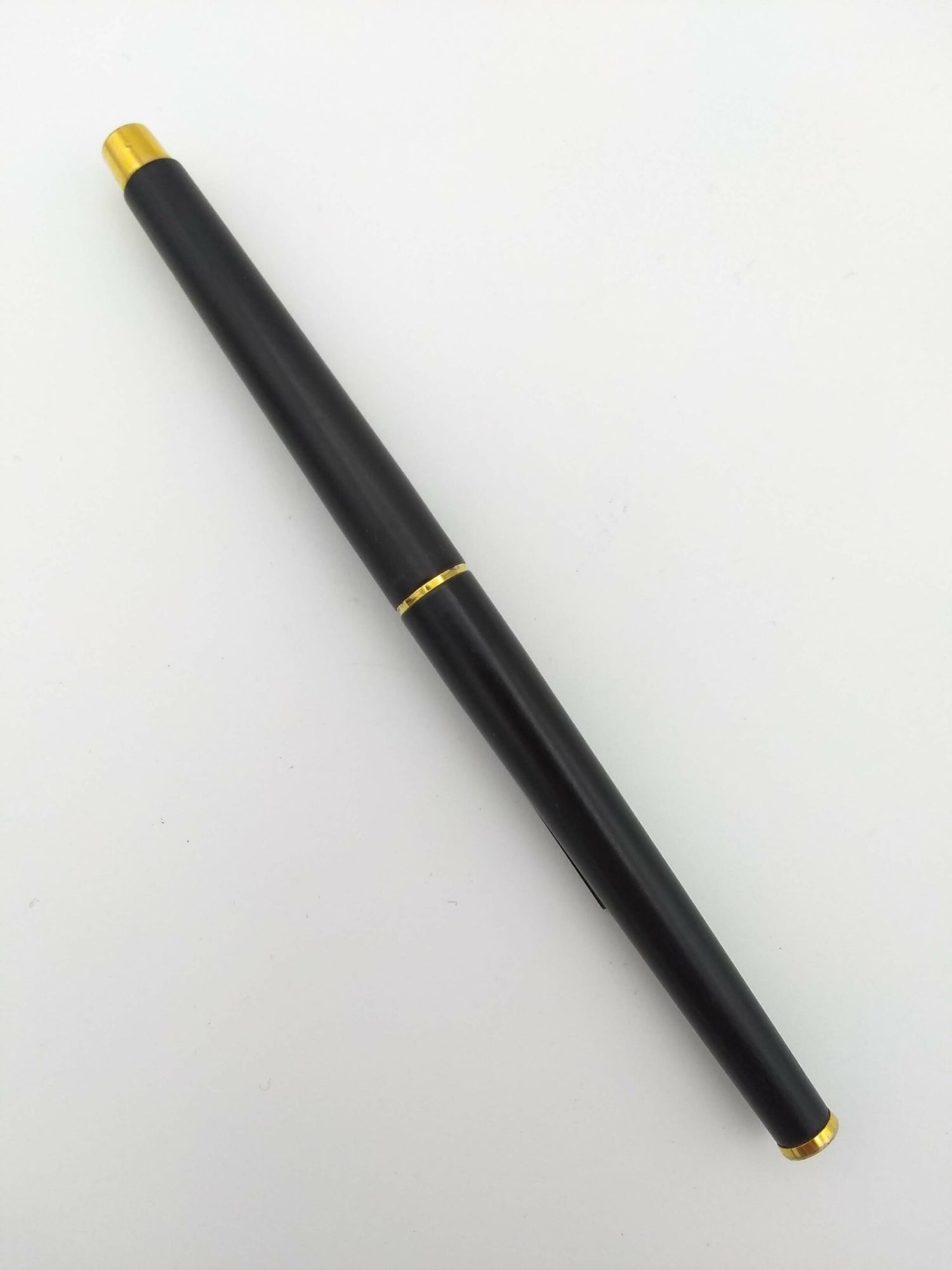 Parker Classic 180 Black - Medium Steel Nib - Pre-Owned