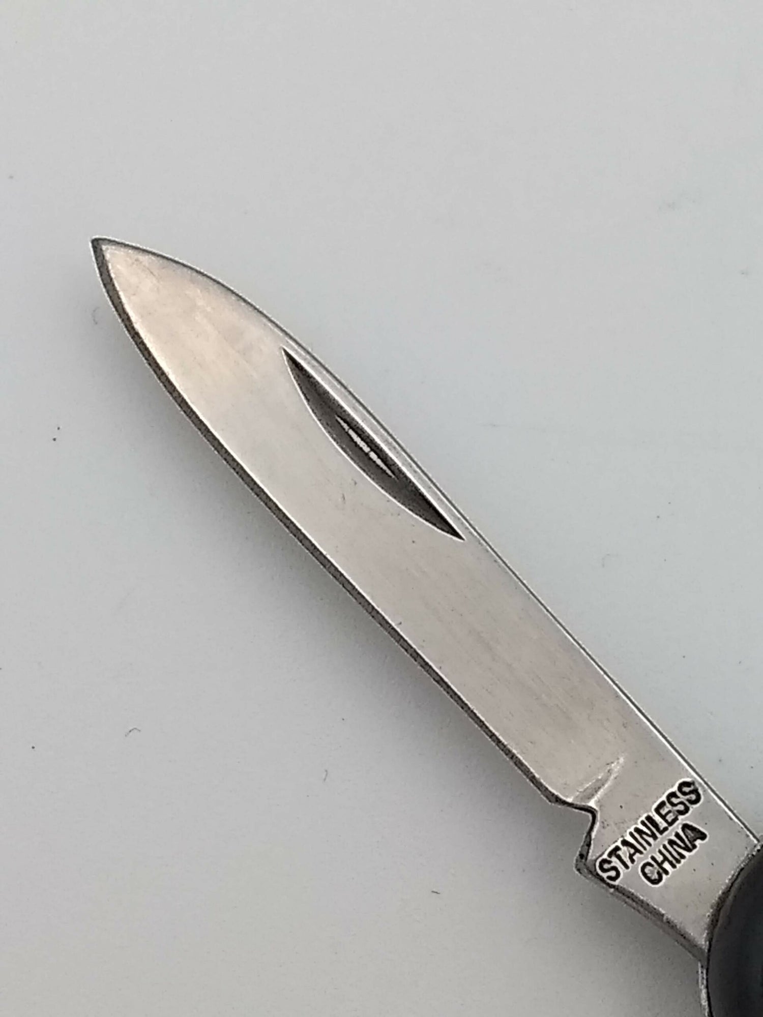 Pots N Greenery Swiss Style Chinese Knife - Pre-Owned
