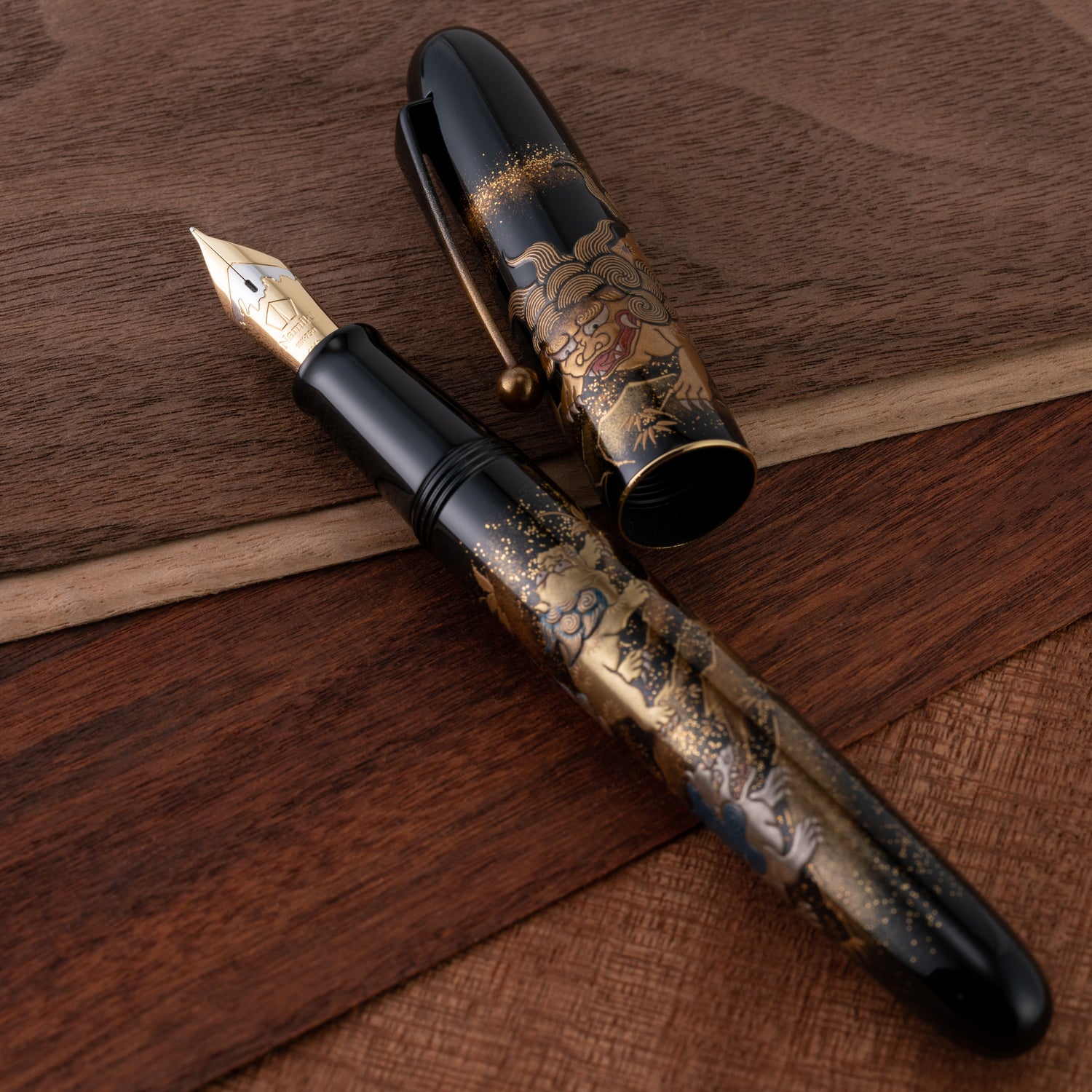 Namiki Yukari Royale Fountain Pen - Lioness and Cubs