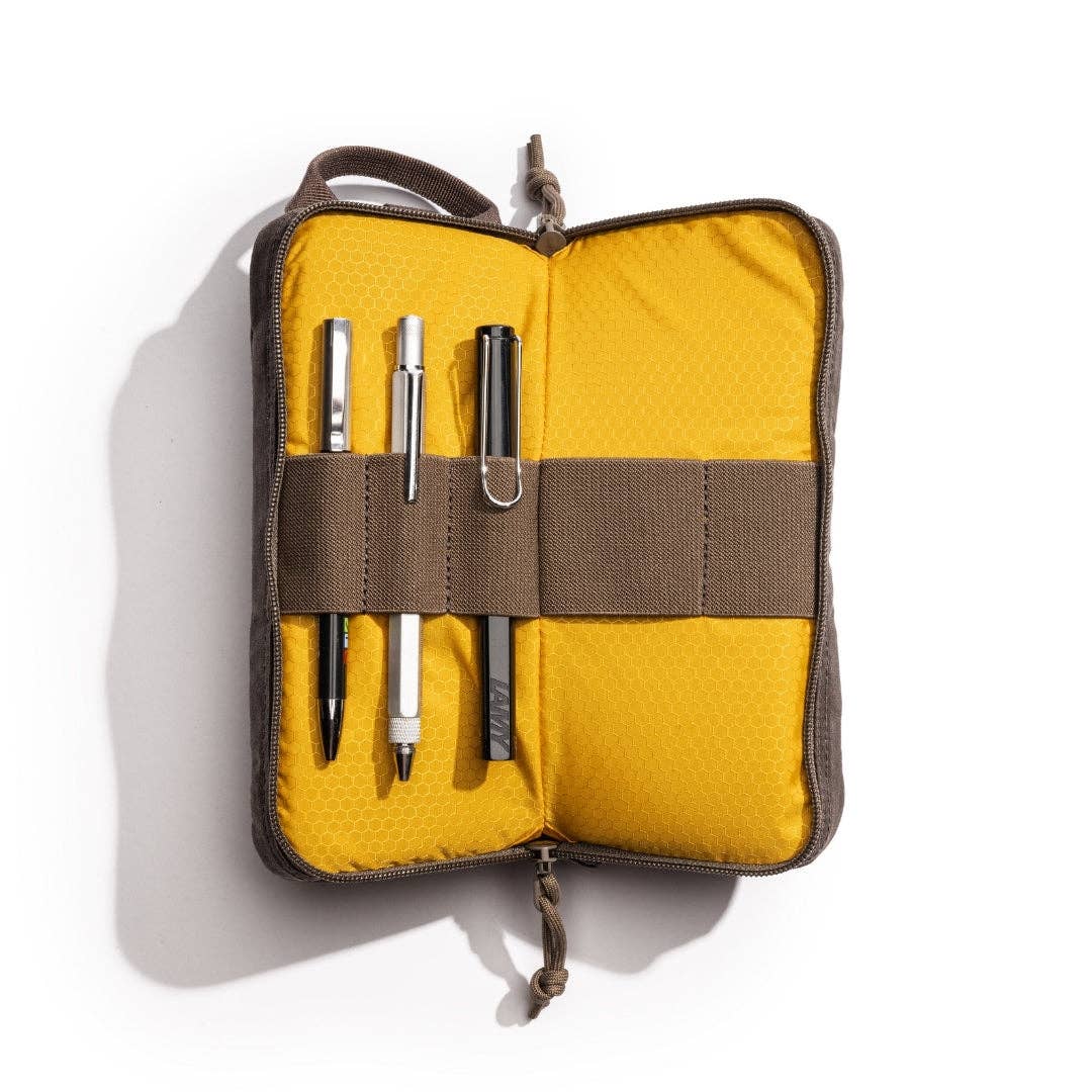 LOCHBY Venture Pouch: Olive