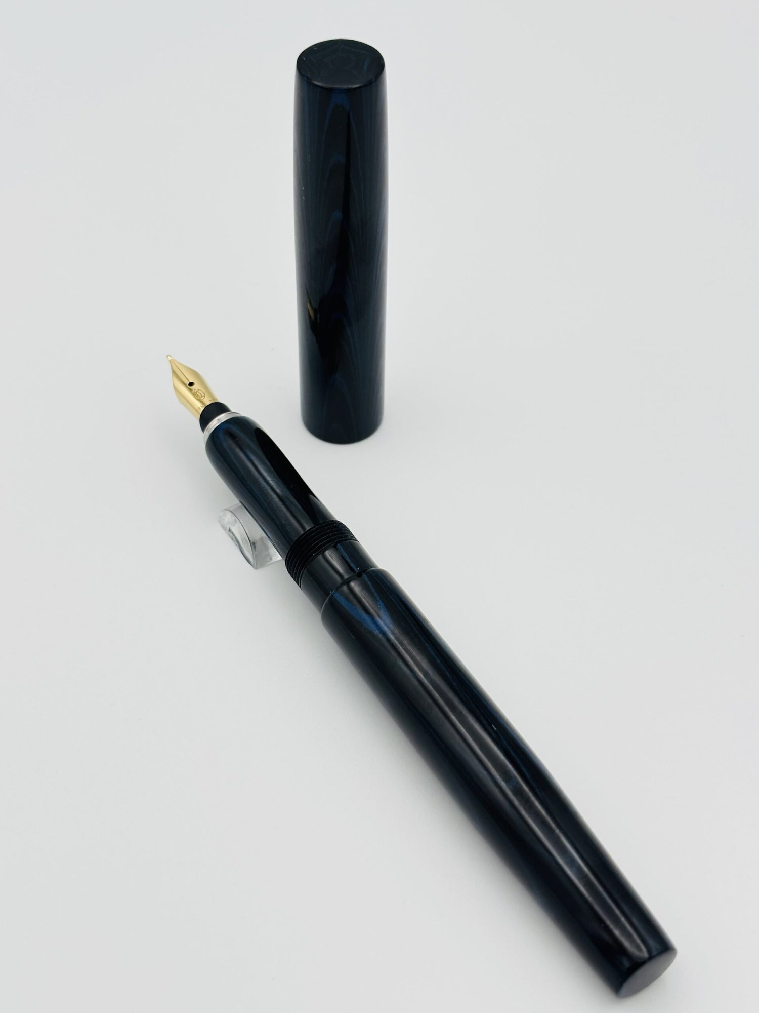 Lotus PCP Ocelot Blue Ripple - 18k Medium Cartier Nib - Pre-Owned