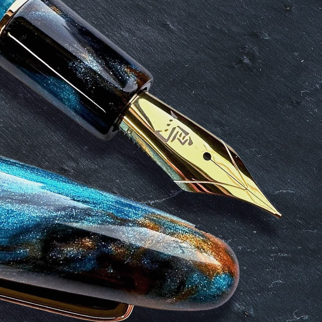 Esterbrook x BUNGUBOX Kingfisher Edition Estie Fountain Pen
